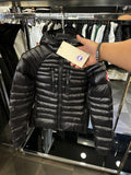 ΜΠΟΥΦΑΝ - ΜΑΥΡΟ CANADA GOOSE SALES