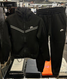NIKE TECH FLEECE ΣΕΤ - SALES